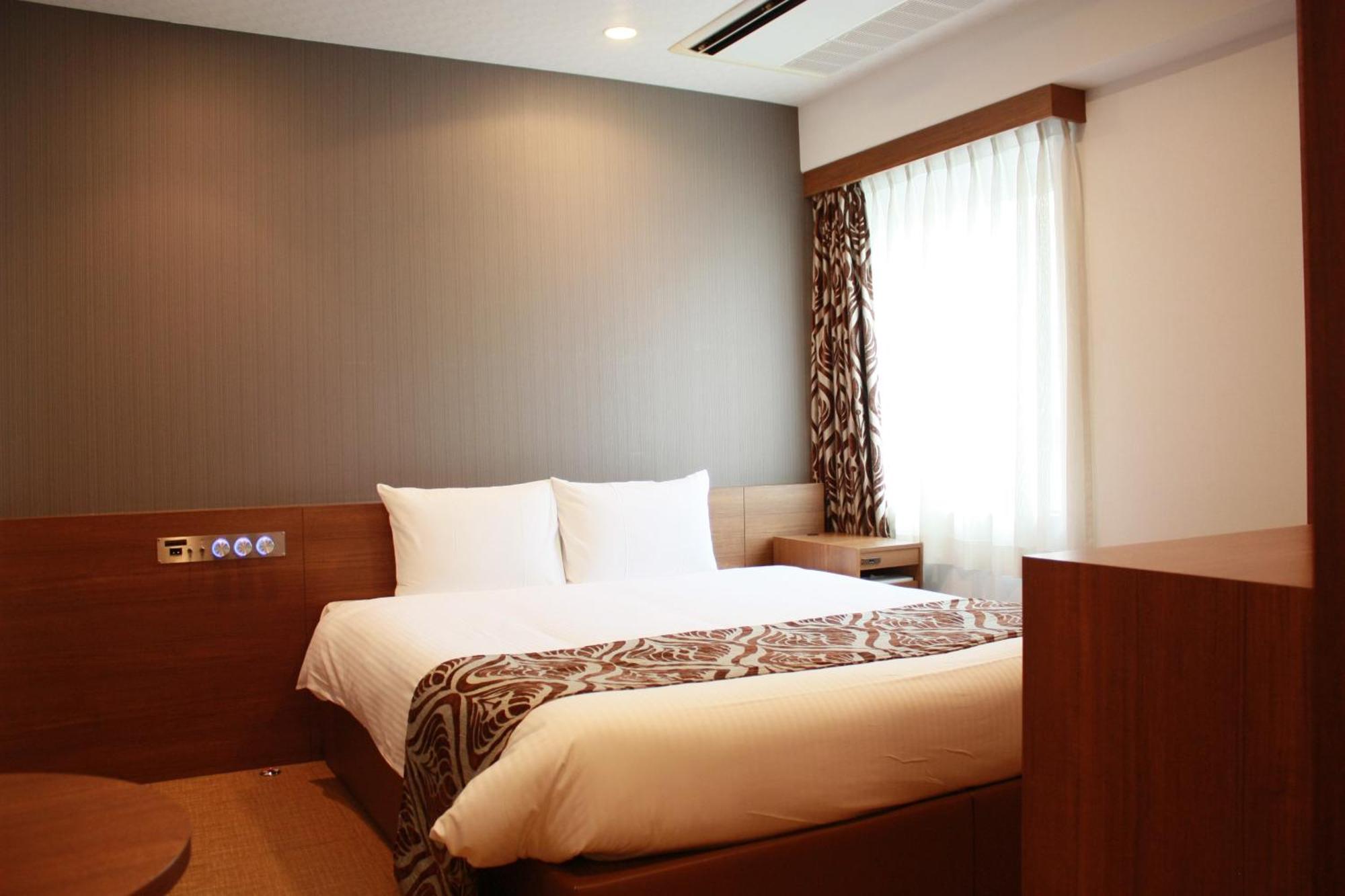 Hotel Vr Osaka Eksteriør billede